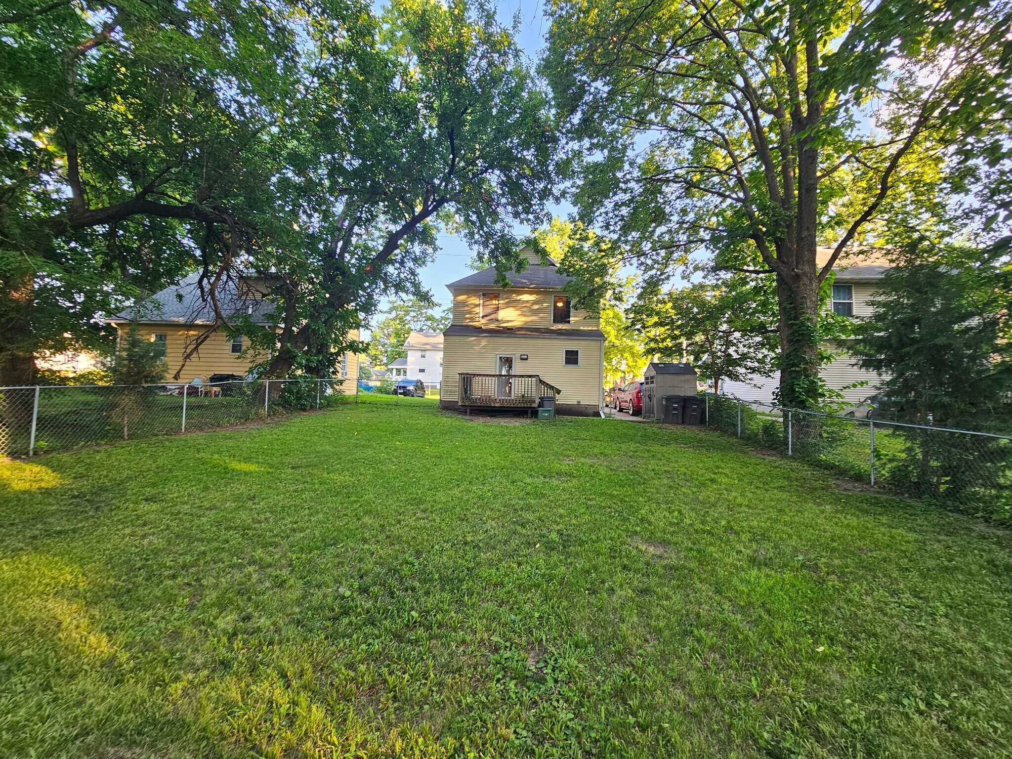 Building Photo - 1303 College Ave