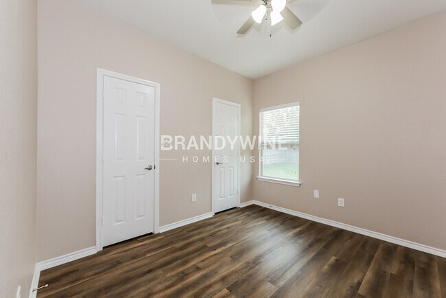 Building Photo - 14105 Silkwood Dr