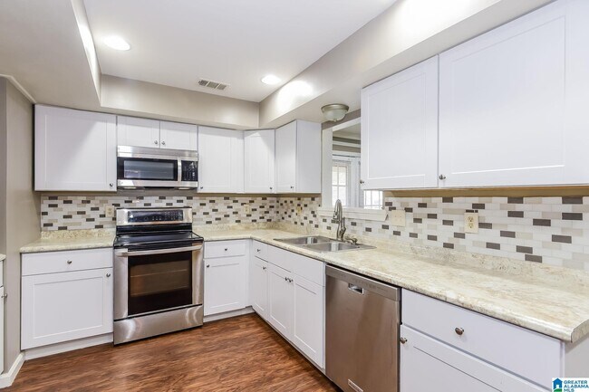 Building Photo - 4346 Morningside Dr