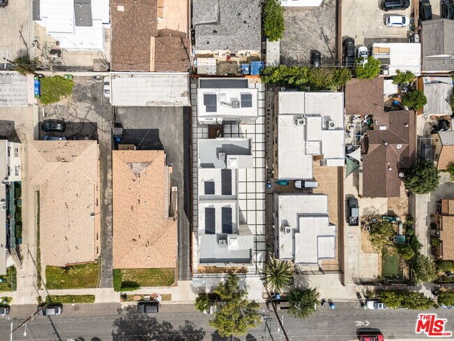 Building Photo - 11253 Hatteras St