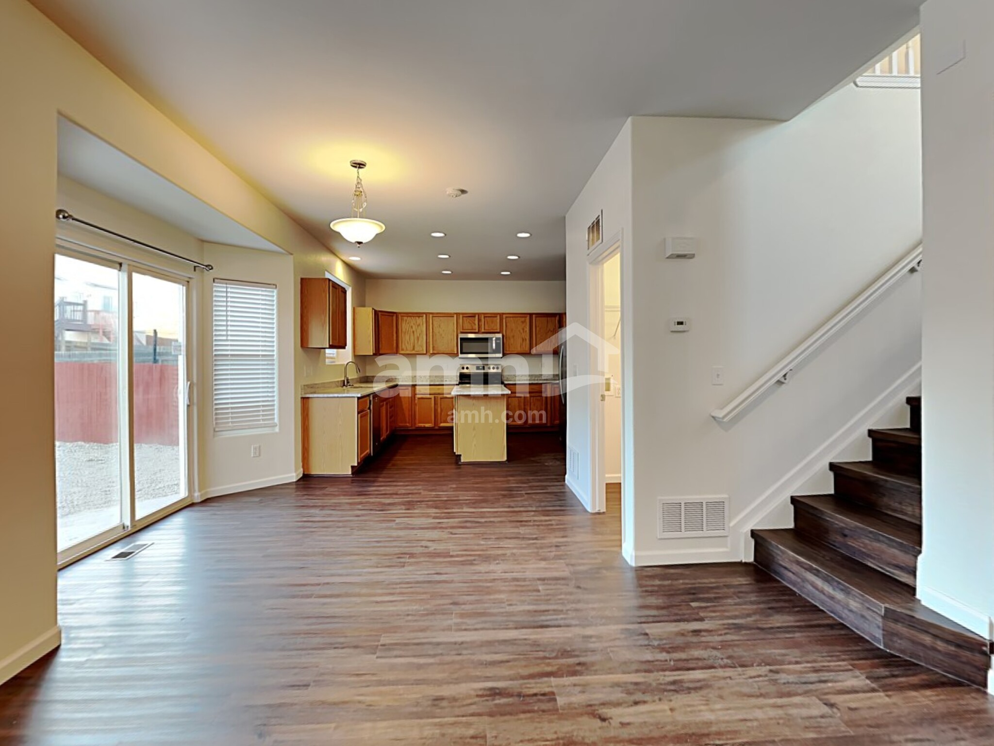 Building Photo - 2095 Pinyon Jay Dr