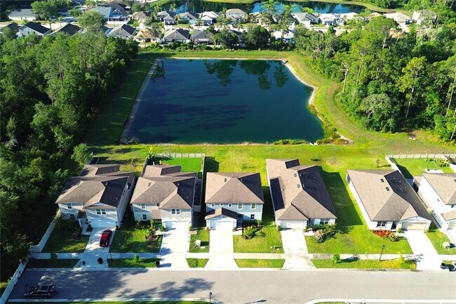 Building Photo - 30600 Thunderbird Dr