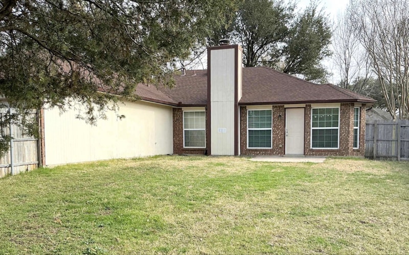 Building Photo - 611 Hanover Dr