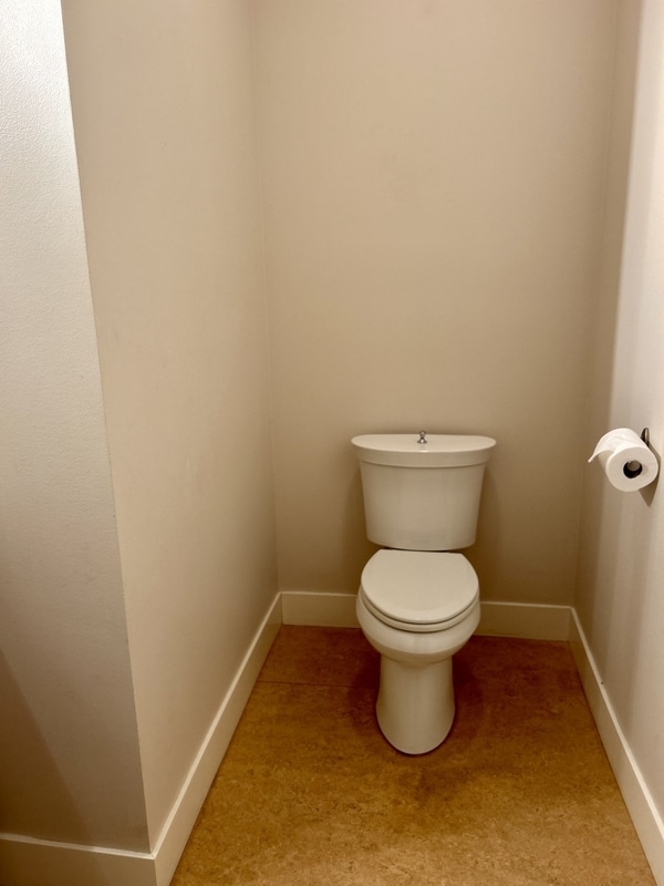 Building Photo - 8353 Grouse Cres Dr