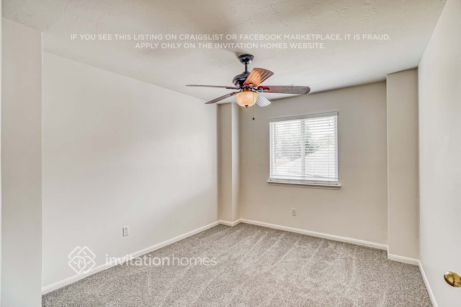 Building Photo - 6935 Moss Boulder Dr