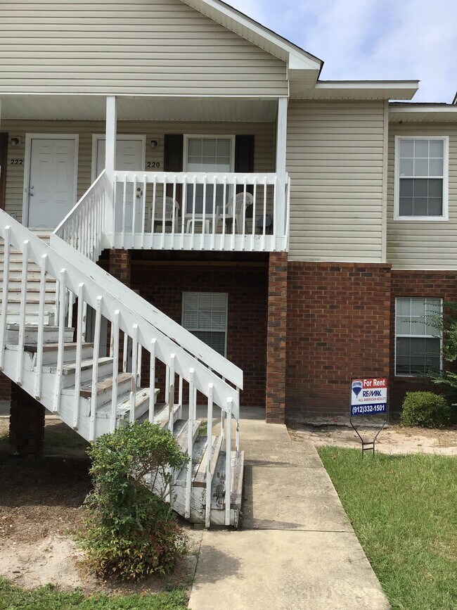 219 Magnolia Plantation Ct 219 Magnolia Plantation Ct Hinesville GA