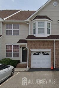 Building Photo - 12 Gallop Ln