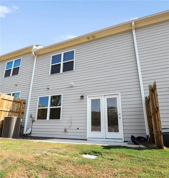 Building Photo - 2615 Senegal Wy