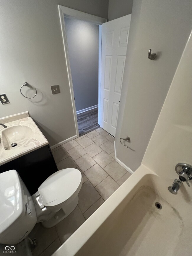 Building Photo - 2611 N Delaware St