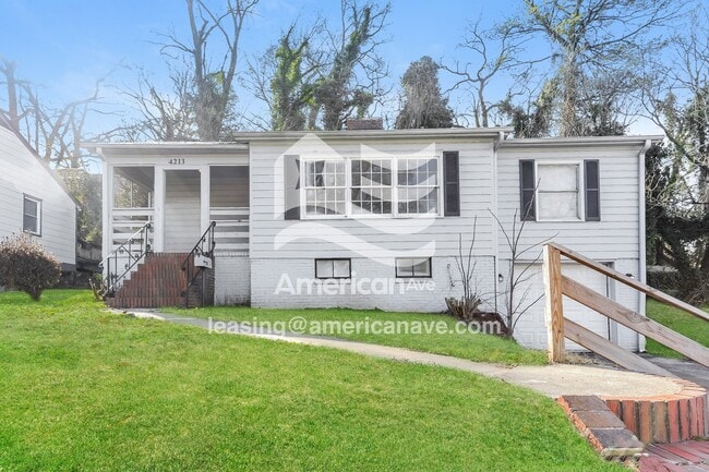 Building Photo - 4213 50th Ave N