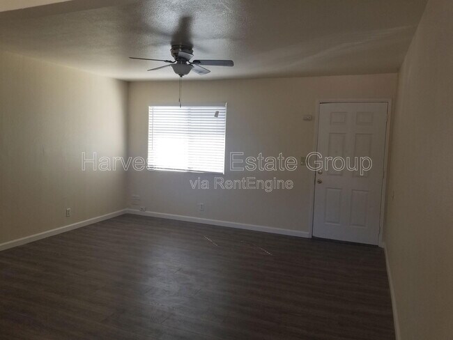 Building Photo - 1253 73rd Ave