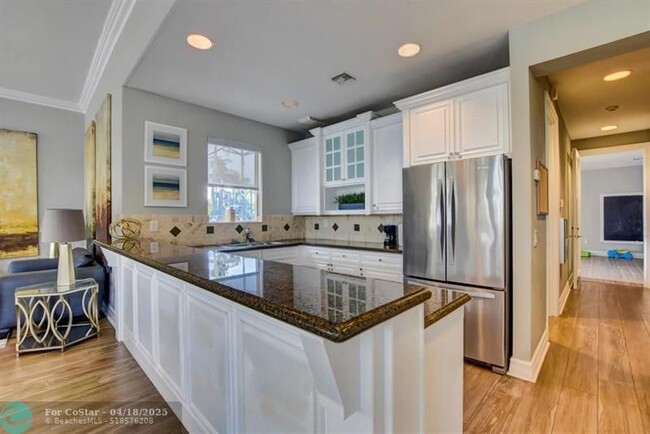 Building Photo - 19084 Skyridge Cir