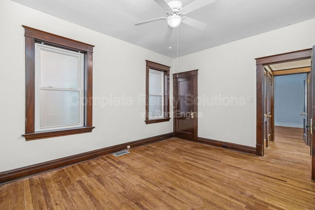 Building Photo - 5223 Bancroft Ave