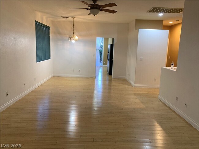 Building Photo - 306 Winery Ridge St