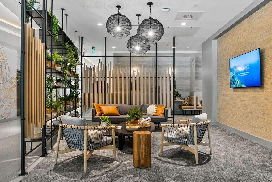 Building Photo - 39 Railroad Ave