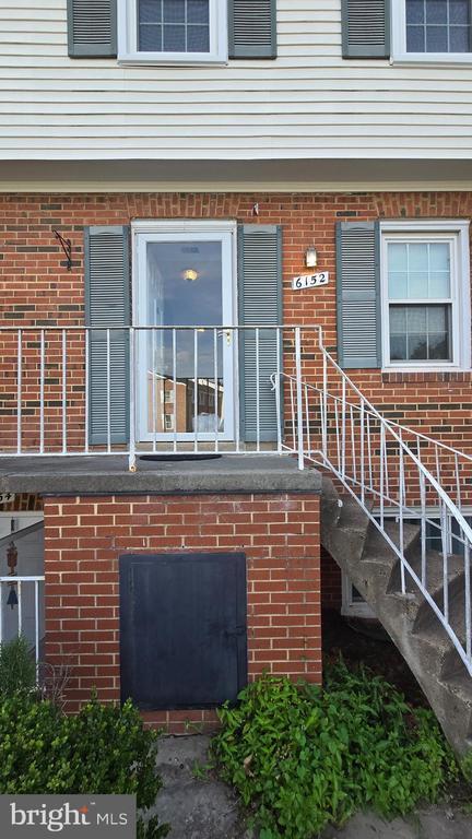 Building Photo - 6152 Strasburg Dr