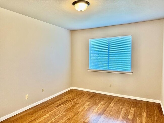 Building Photo - 5817 Taylor Draper Cove