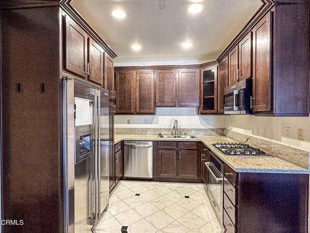 Building Photo - 4424 Whitsett Ave