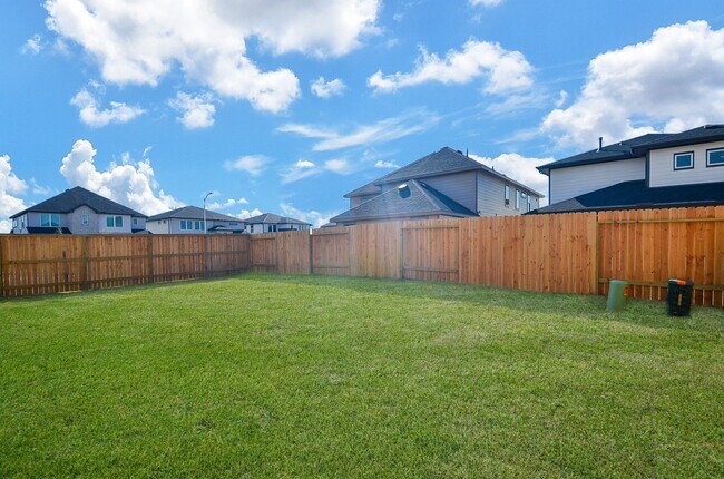 Building Photo - 29203 Pikes Peak Dr