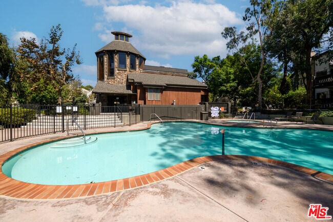 Building Photo - 4628 Maytime Ln