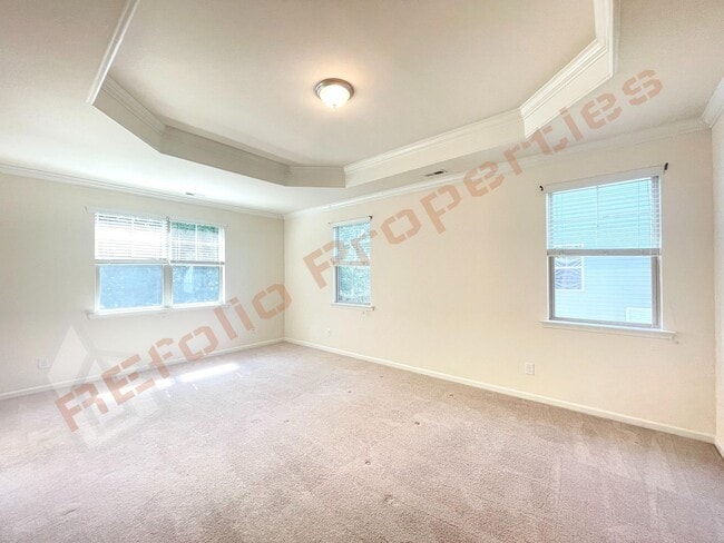 Building Photo - Beautiful 3 Bedroom 2 Car Garage End unit in Manchester Park, Morrisville,  Available May 7th!