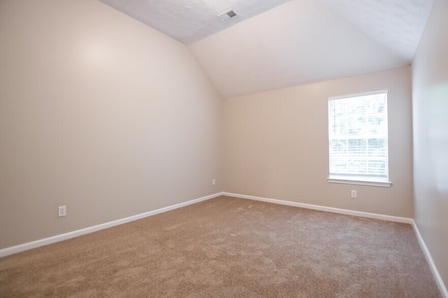 Building Photo - 11248 James Madison Dr