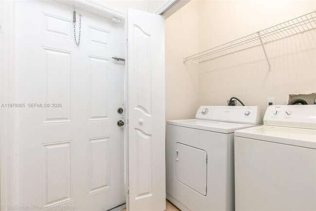 Building Photo - 13252 Old Biscayne Dr