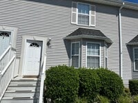Building Photo - 2 Bedroom/ 2.5 Bath ? Jonesborough, TN 37659
