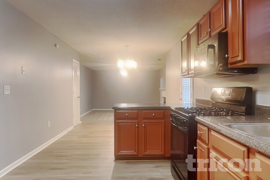 Building Photo - 4828 Triger Ln