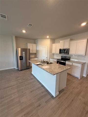 Building Photo - 164 Trinity St