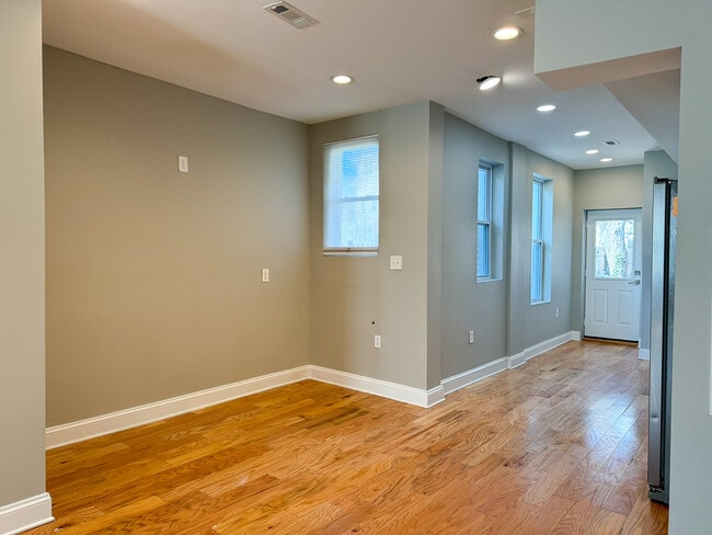 Building Photo - 1838 Capitol Ave NE