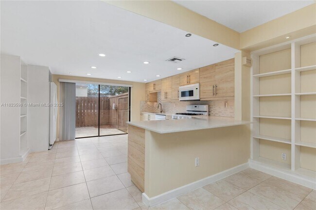 Building Photo - 11466 SW 109th Rd