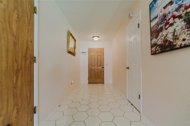 Building Photo - 11406 Birchover Ln