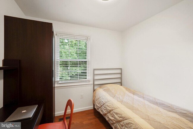 Building Photo - 6367 Buffie Ct