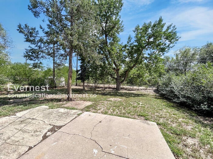 Building Photo - 2609 Granada Dr