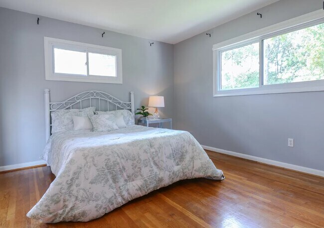 Master Bedroom -1 - 6510 Cipriano Rd