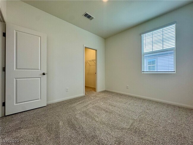 Building Photo - 639 La Vis Acrs Ln