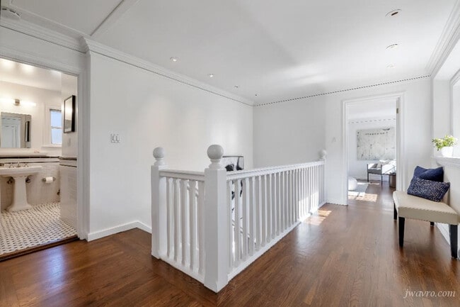 Building Photo - 230 Magellan Ave