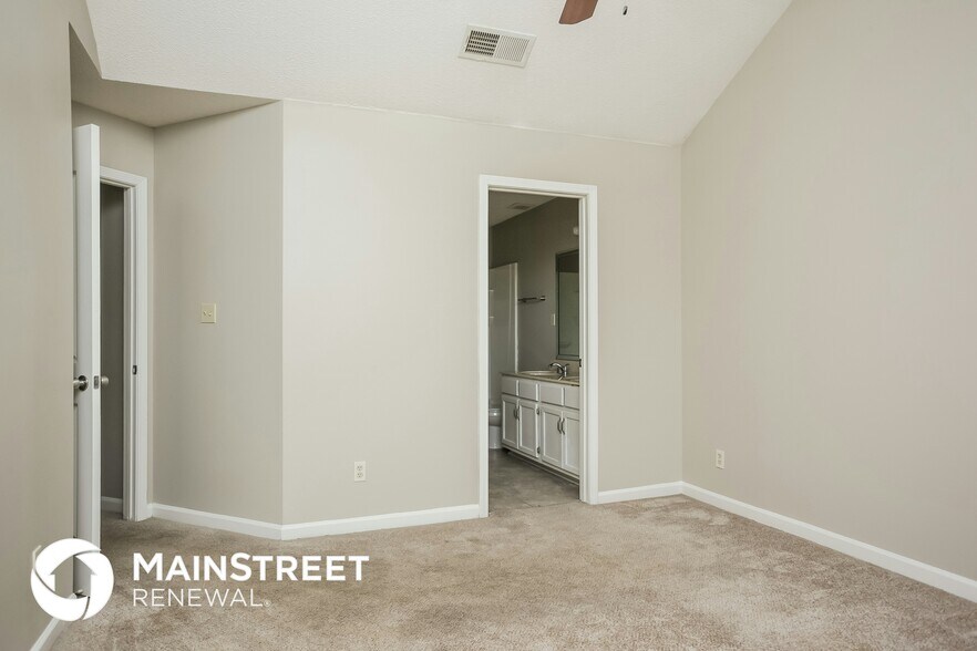 Building Photo - 7387 Lee Ann Dr