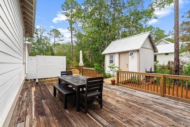 Building Photo - 156 Summer Breeze Ln