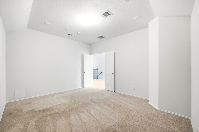 Building Photo - 5309 Camerford Ct