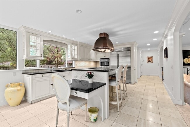 Building Photo - 25 Laurus Ln