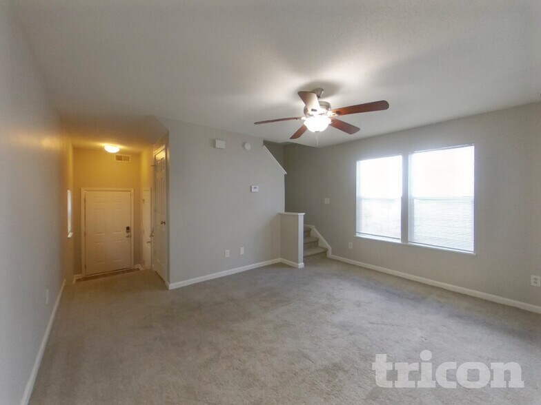 Building Photo - 31 Gatewood Way