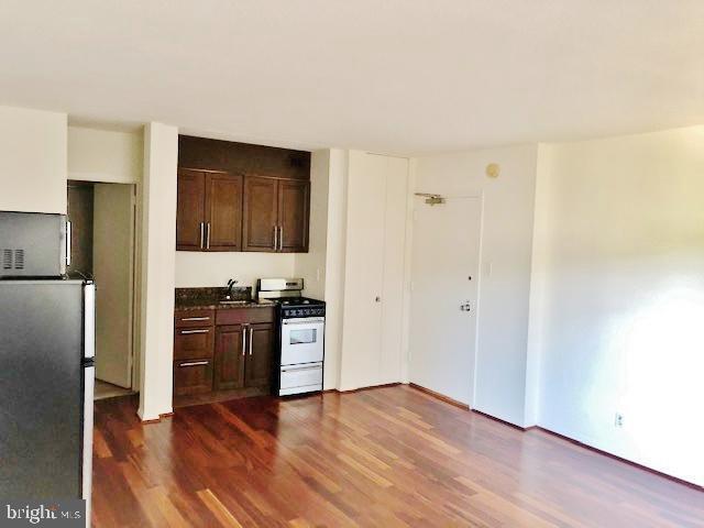 Building Photo - 4515 Willard Ave