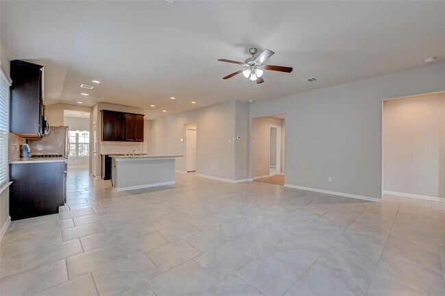 Building Photo - 2206 Mirror Ridge Ct