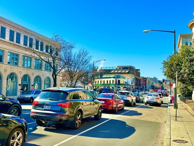 Building Photo - 0394 - Souliotis