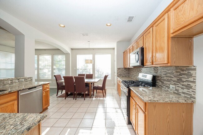 Building Photo - 6405 Calloway Dr