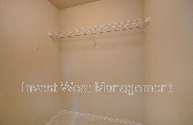 Building Photo - 15020 NW 1st Ave