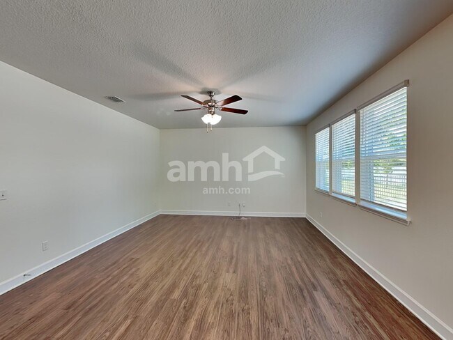 Building Photo - 105 Moultrie Crossing Ln