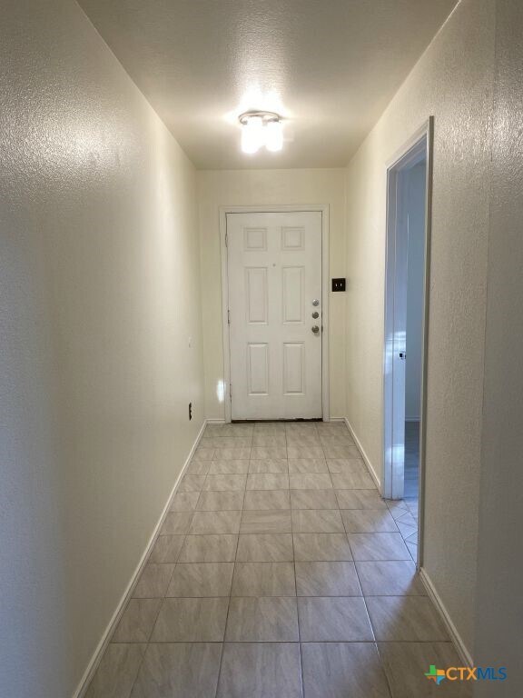Building Photo - 9011 Sandyford Ct